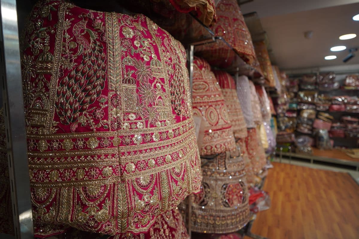 THE ART OF TIMELESS LEHENGAS 